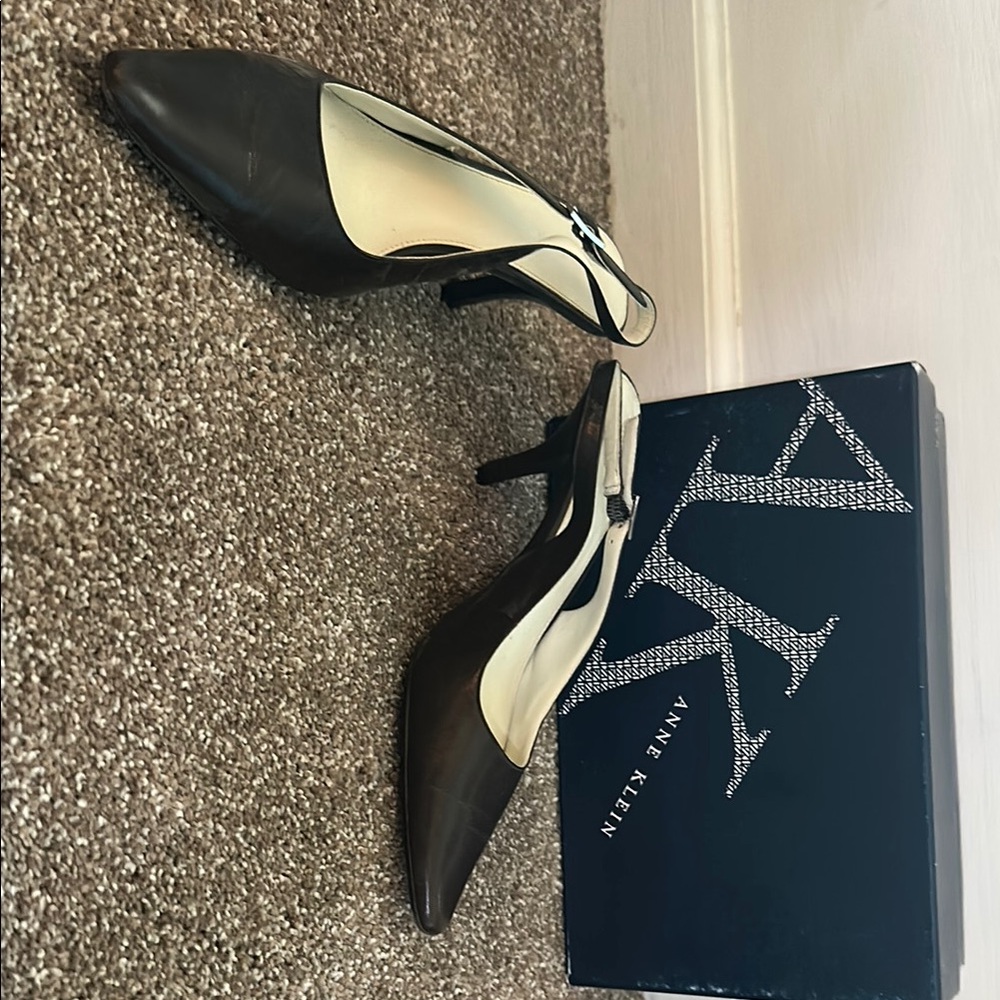 Anne Klein Black Patent Leather Heels